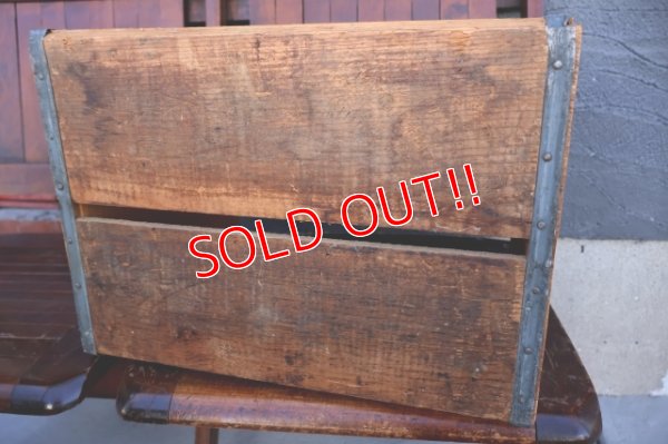 画像11: dp-260106-08 SEVEN UP BOTTLING CO. OF LOS ANGELS 7 Up / 1970's Wood Box