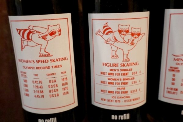 画像2: ck-066 XIII Olympic Winter Games Lake Placid 1980 Coca-Cola 10 FL. OZ Bottle set of 8