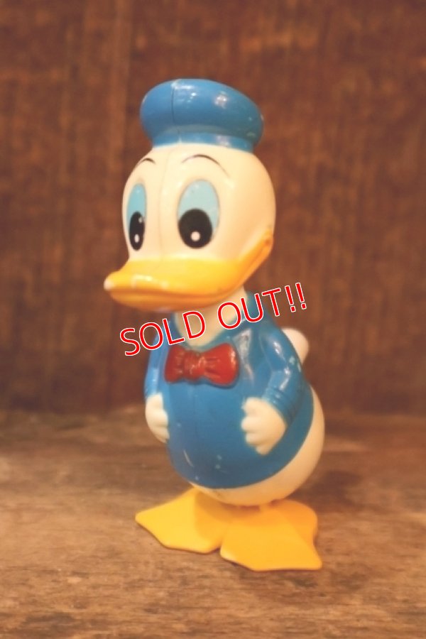 画像1: ct-250618-07 Donald Duck / TOMY 1970's Wind Up Toy