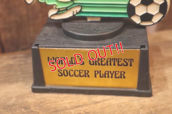 画像3: ct-251201-56 Snoopy / AVIVA 1970's Trophy " World's Greatest Soccer Player"
