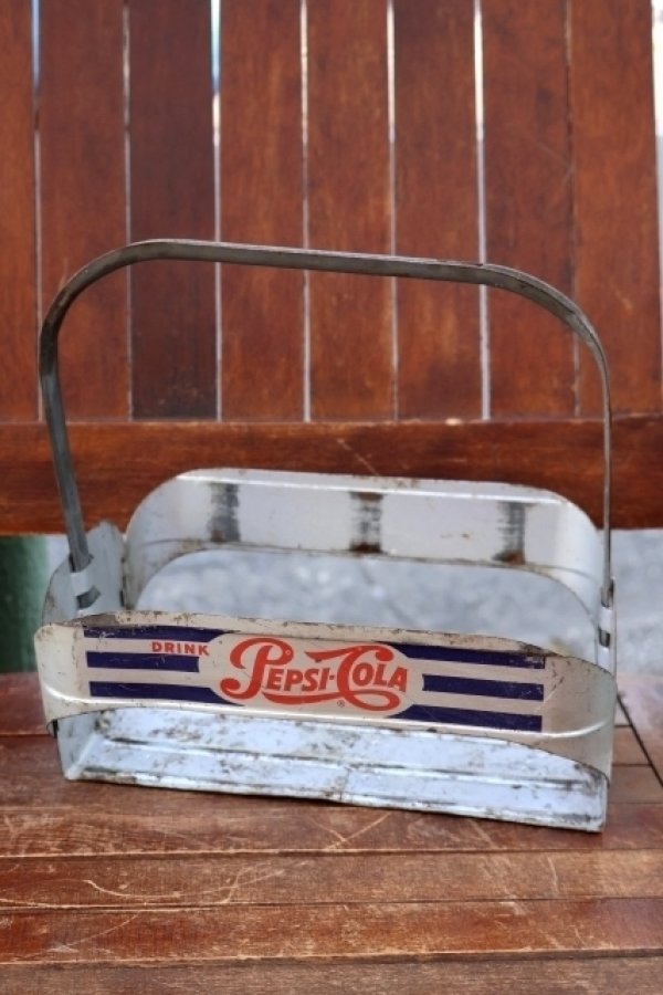 画像1: dp-260204-23 PEPSI-COLA 1950's Metal Bottle Carrier