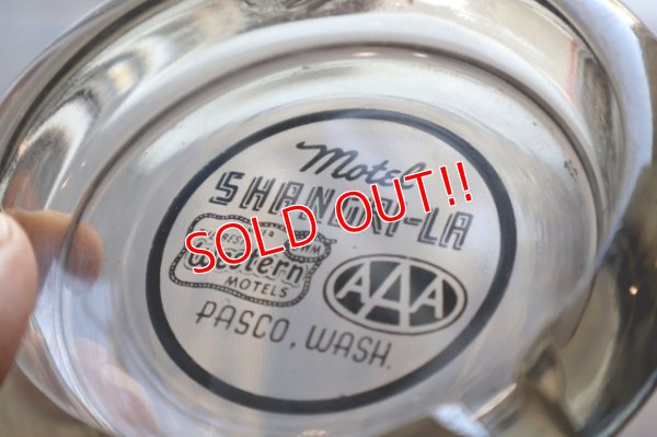 画像3: dp-260204-60 Motel SHANGRI-LA VINTAGE GLASS ASHTRAY