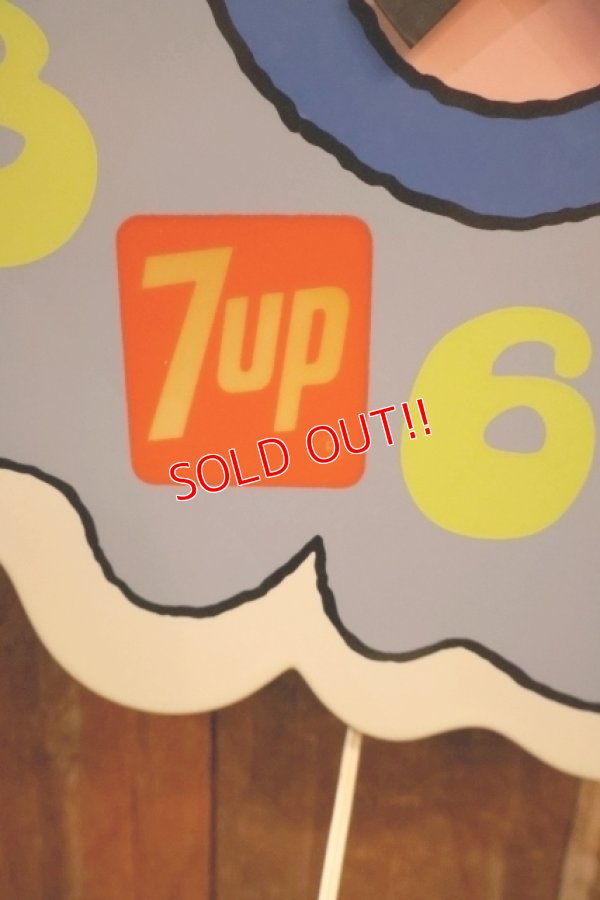 画像2: dp-260204-47 7 Up × Peter Max / 1970's Wall Clock