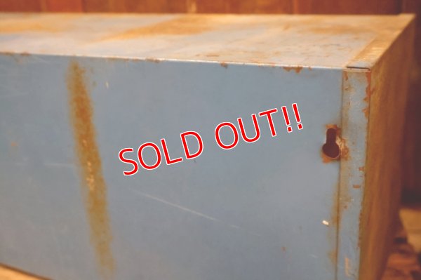 画像15: dp-260204-55 AUTO-LITE SERVICE PARTS 1957 METAL CABINET