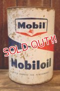 dp-260204-70 Mobil Mobiloil 1950's-1960's 5 U.S. QUARTS CAN