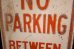 画像3: dp-260204-08 NO PARKING BETWEEN SIGNS → STEEL EMBOSSED STREET ROAD SIGN (3)