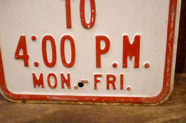 画像4: dp-260204-08 NO PARKING 8 A.M. TO 4 P.M. STEEL EMBOSSED STREET ROAD SIGN