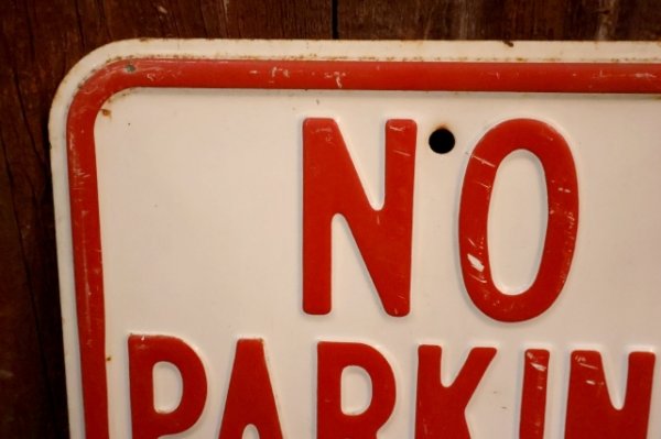 画像2: dp-260204-08 NO PARKING 8 A.M. TO 4 P.M. STEEL EMBOSSED STREET ROAD SIGN