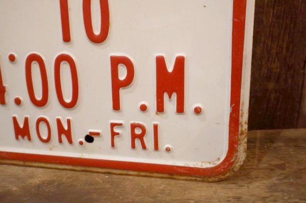 画像4: dp-260204-08 NO PARKING 8 A.M. TO 4 P.M. STEEL EMBOSSED STREET ROAD SIGN
