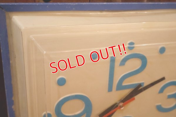 画像8: dp-260204-04 PEPSI 1970's-1980's Lighted Wall Clock