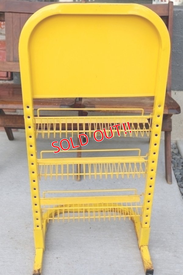 画像12: dp-260204-30 PLANTERS / MR.PEANUT 1980's〜"MUNCH 'N GO" METAL RACK