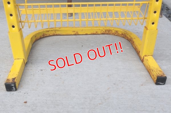 画像13: dp-260204-30 PLANTERS / MR.PEANUT 1980's〜"MUNCH 'N GO" METAL RACK