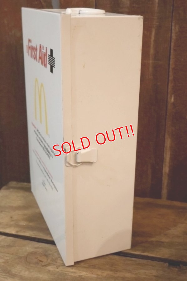 画像4: dp-260204-44 McDonald's McOpCo First Aid Kit Box