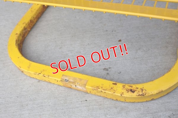 画像10: dp-260204-30 PLANTERS / MR.PEANUT 1980's〜"MUNCH 'N GO" METAL RACK