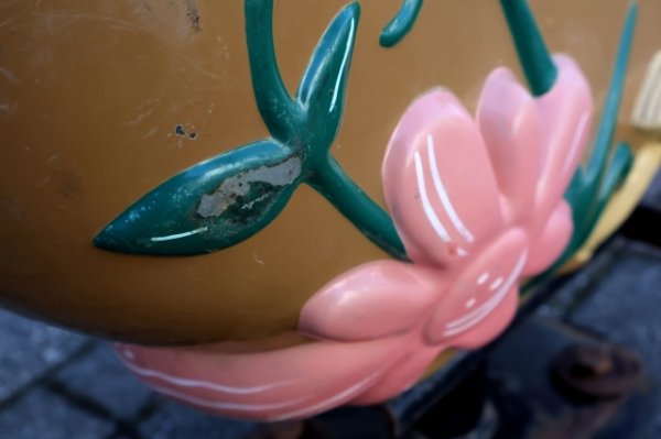 画像17: ct-260204-01 McDonald's Playland 1970's Setmakers Ride-on Seat "Hamburger"