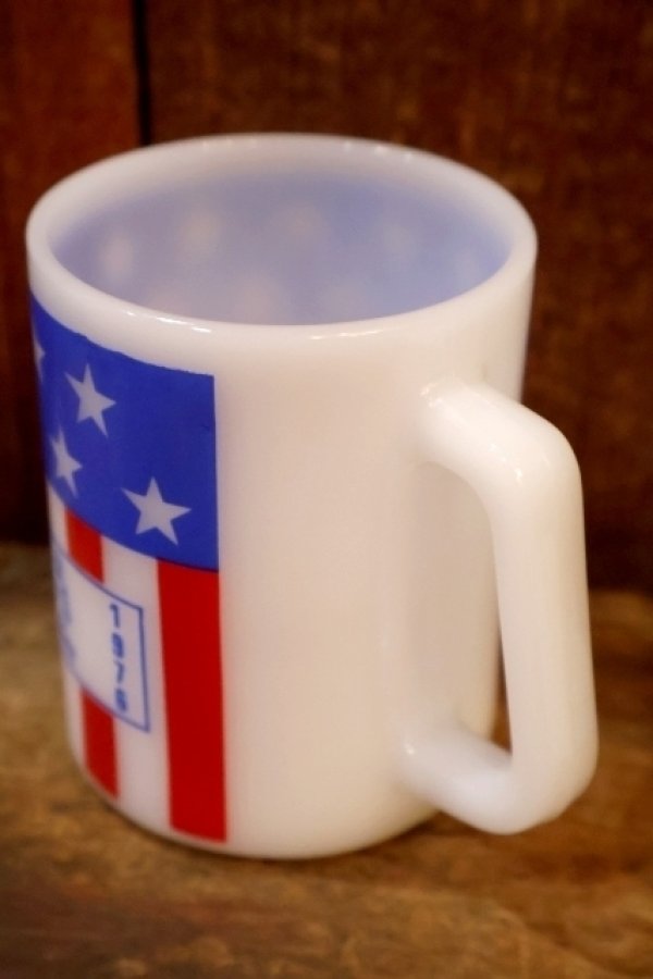 画像5: dp-251201-24 Dutch Boy PAINTS / FEDERAL 1976 Milk Glass Mug