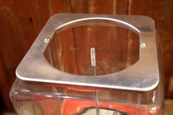 画像11: dp-250319-03 A&A CO. 1970's-1980's Capsule Toy Vending Machine