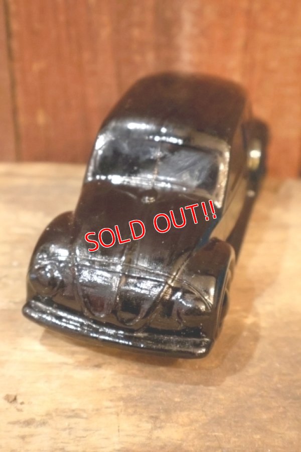 画像2: dp-260303-01 AVON / 1970's Volkswagen Beetle SPICY AFTER SHAVE GLASS BOTTLE