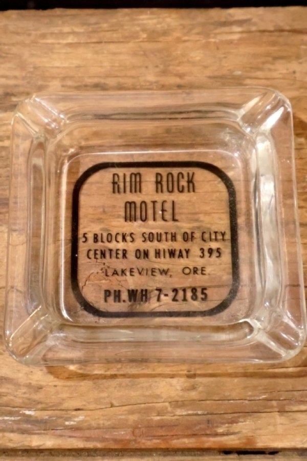 画像2: dp-260204-60 RIM RICK MOTEL VINTAGE GLASS ASHTRAY