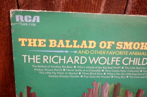 画像4: ct-251201-44 Smokey Bear / RCA 1976 LP Record "THE BALLAD OF SMOKEY THE BEAR"