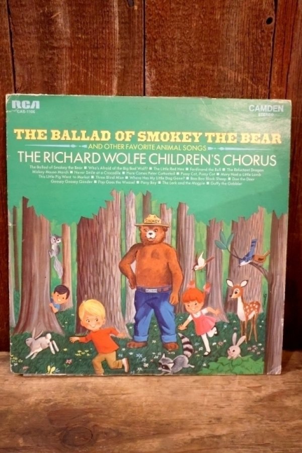 画像1: ct-251201-44 Smokey Bear / RCA 1976 LP Record "THE BALLAD OF SMOKEY THE BEAR"