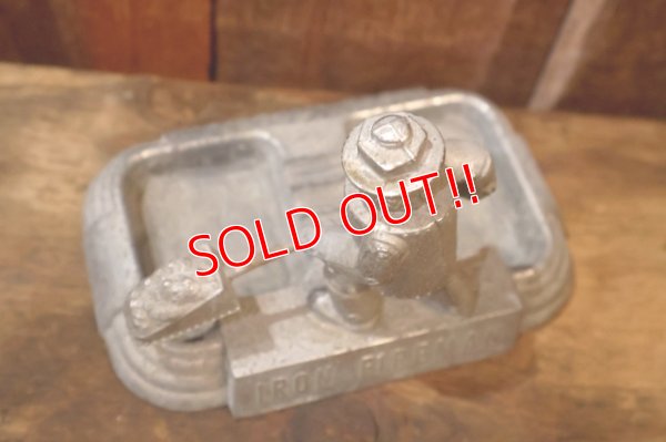 画像9: ct-260322-22 IRON FIREMAN 1950's-1960's Advertising Ashtray