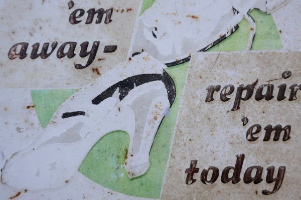画像4: dp-260401-02 CAT'S PAW CAT’S-TEX Rubber Heels 1940's Advertising Metal Sign