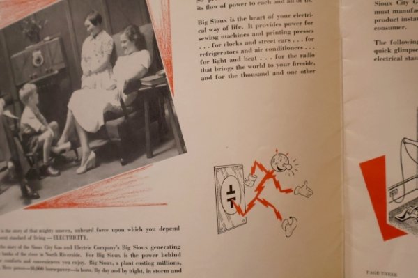 画像3: ct-260401-03 Reddy Kilowatt 1940's Sioux City Gas & Electric Company Booklet