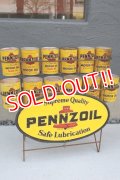 dp-260417-08 PENNZOIL 1970's ONE U.S. QUART OIL CAN DISPLAY RACK