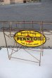 画像14: dp-260417-08 PENNZOIL 1970's ONE U.S. QUART OIL CAN DISPLAY RACK (14)