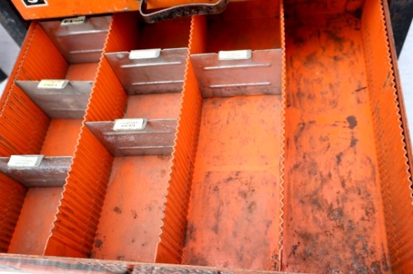 画像8: dp-230901-145 DORMAN / 1950's Auto Parts Metal Cabinet