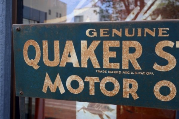 画像2: dp-260417-07 【※店頭ピックのみ】QUAKER STATE MOTOR OIL 1950's METAL DISPLAY SHELF