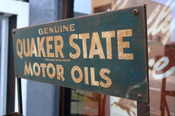 画像3: dp-260417-07 【※店頭ピックのみ】QUAKER STATE MOTOR OIL 1950's METAL DISPLAY SHELF