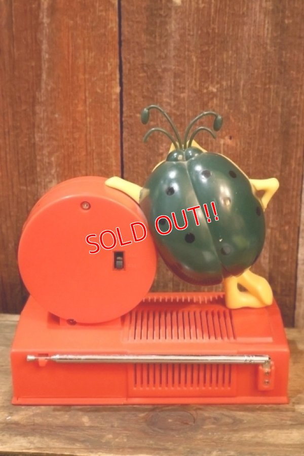 画像7: ct-260401-54 S.C. JOHNSON & SON / Raid Bug 1980's Digital Alarm Clock and Radio