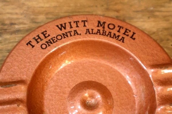 画像2: dp-260204-60 1950's Metal Ashtray "THE WITT MOTEL"