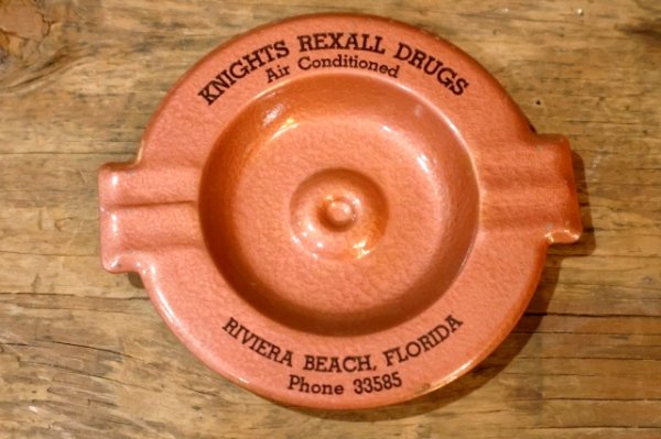 画像1: dp-260204-60 1950's Metal Ashtray "KNIGHT REXALL DRUGS"