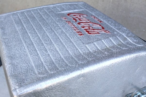 画像6: dp-260325-05 Coca-Cola 1950's-1960's Aluminum Cooler Box