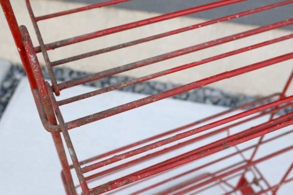 画像4: dp-260325-15 【※店頭ピックのみ】Coca-Cola 1950's-1960's Carton Display Wire Rack