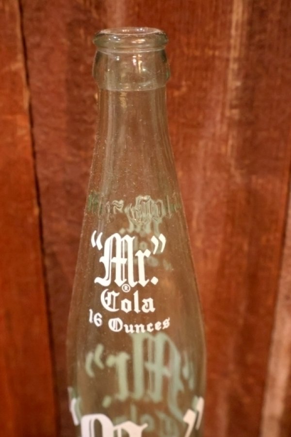 画像2: dp-240911-25 Mr. Cola 1960's 16 FL.OZ. Bottle