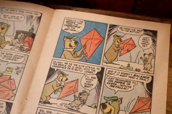 画像4: ct-260401-43 Yogi Bear × Reddy Kilowatt / 1960's KITE FUN BOOK