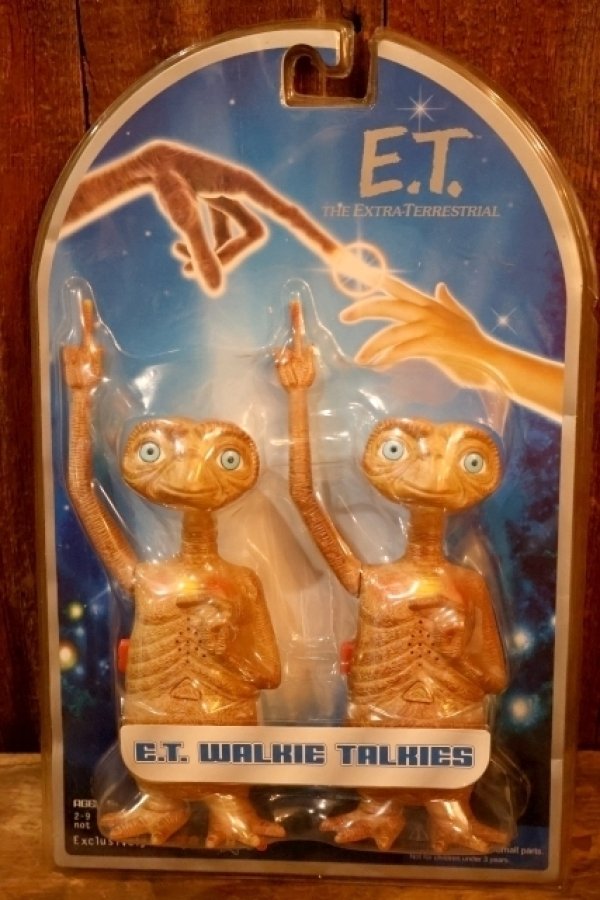 画像1: ct-260322-03 E.T. / COLUMBIA 2002 TOYS “Я” US Exclusively E.T. WALKIE TALKIES