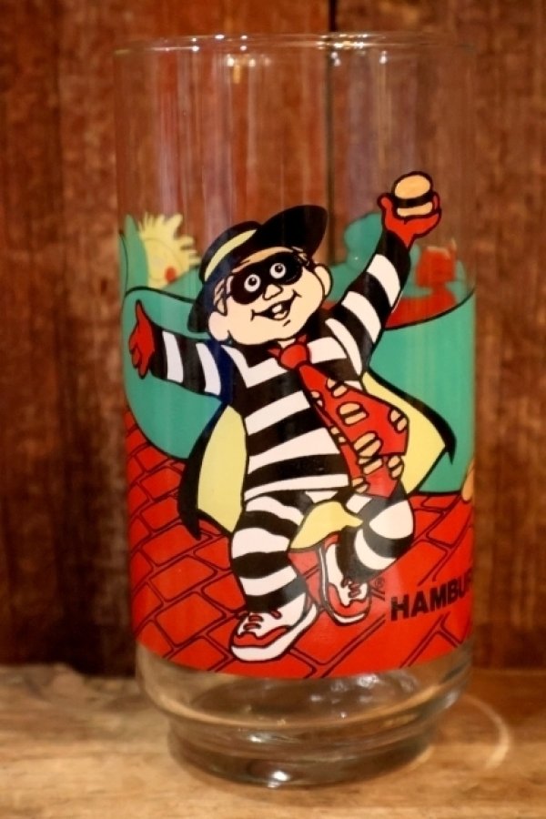 画像1: gs-260601-08 McDonald's CANADA / 1980's Collector Series Glass "Hamburglar"
