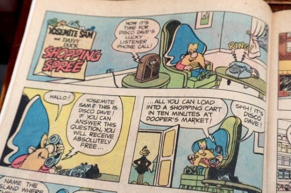 画像4: ct-251201-07 YOSEMITE SAM and BUGS BUNNY / WHITMAN August 1977 Comic