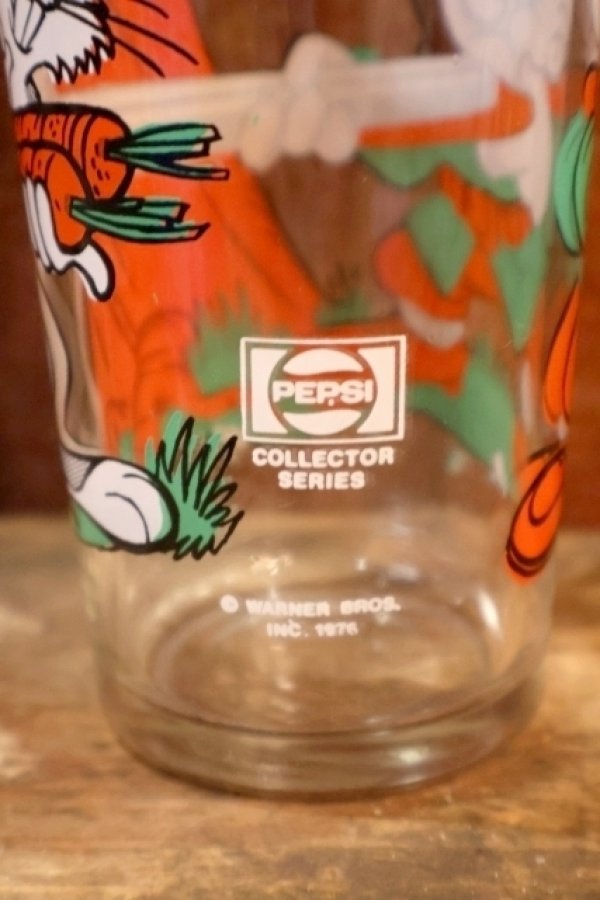 画像6: gs-260601-05 Bugs Bunny & Elmer Fudd / PEPSI 1976 Collector Series Glass