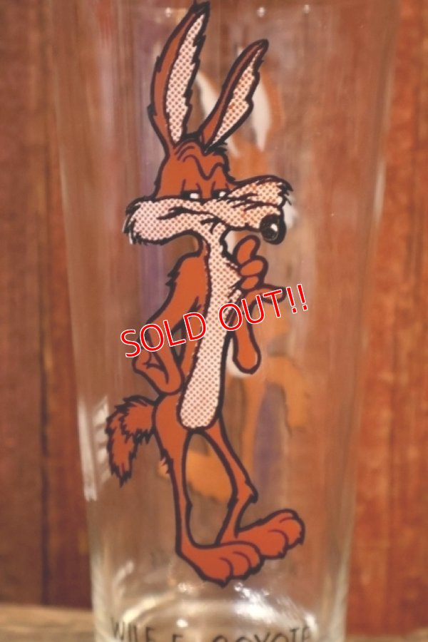 画像2: gs-260601-03 Wile E. Coyote / PEPSI 1973 Collector Series Glass