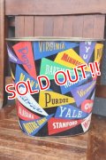 dp-260601-04 HARVELL 1950's-1960's COLLEGE PENNANT TRASH CAN
