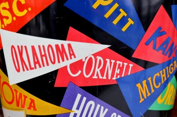 画像6: dp-260601-04 HARVELL 1950's-1960's COLLEGE PENNANT TRASH CAN