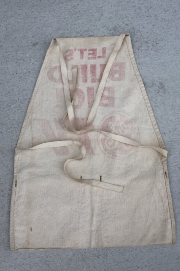 画像9: dp-260529-04 GENERAL ELECTRIC 1950's-1960's "LET'S BUILD BIG! GE TV" Apron