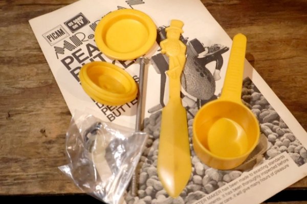 画像12: ct-260601-12 PLANTERS / MR.PEANUT 1970's PEANUT BUTTER MAKER (Box)