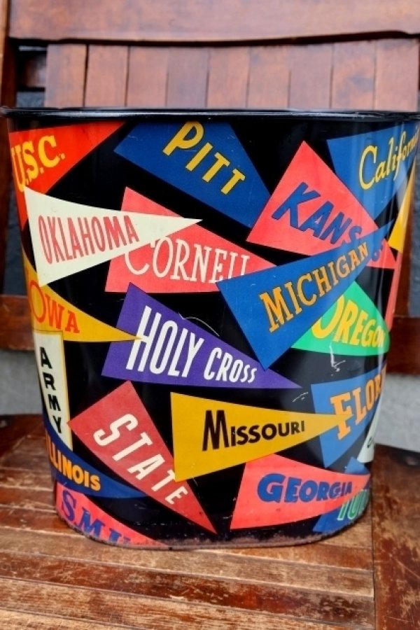 画像2: dp-260601-01 HARVELL 1950's-1960's COLLEGE PENNANT TRASH CAN